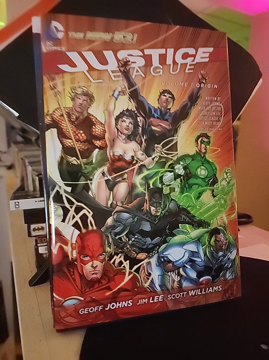 Justice League #1 Hardcover  (DC Comics, July 2012)