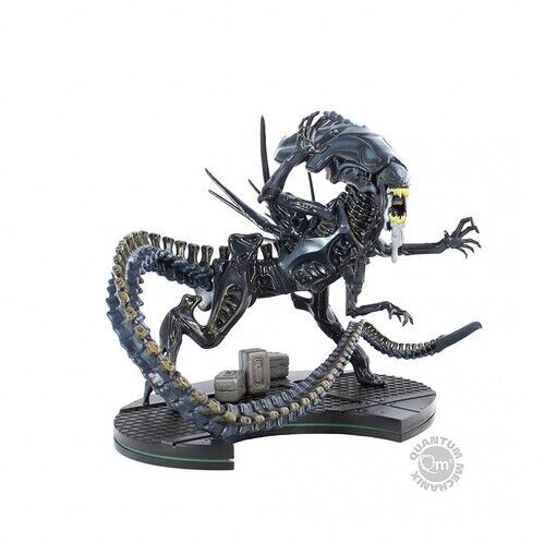 Aliens Alien Queen Q-Fig Max 7" Elite Figure Diorama Quantum Mechanix